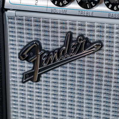 Fender '68 Deluxe Reverb With Cover - Used