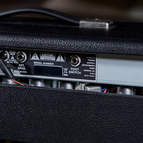 Fender '68 Deluxe Reverb With Cover - Used