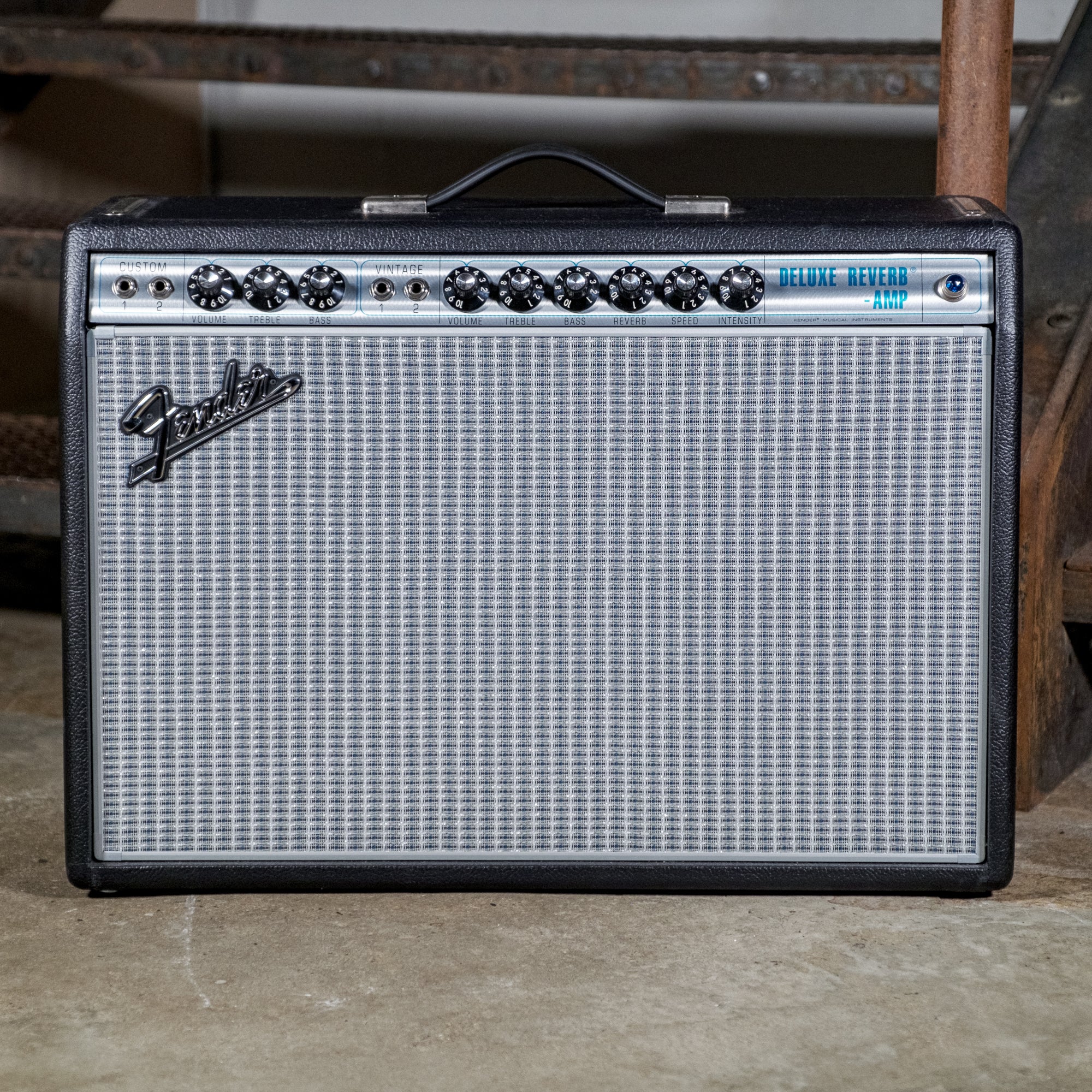 Deluxe Reverb 68 Fender '68 Deluxe Reverb With Cover - Used
