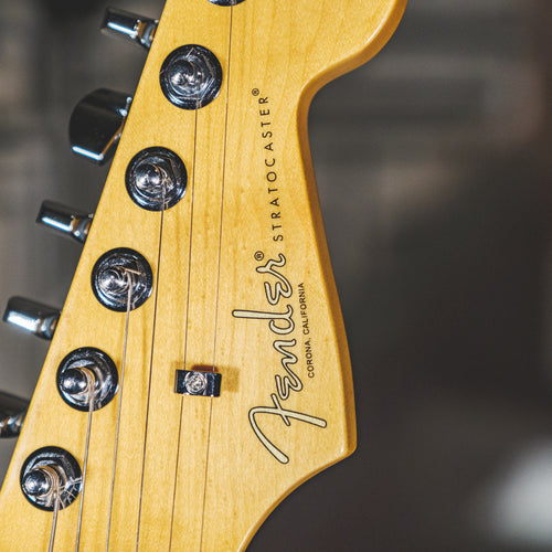 Fender 2020 American Professional II Stratocaster Olympic White With OHSC - Used