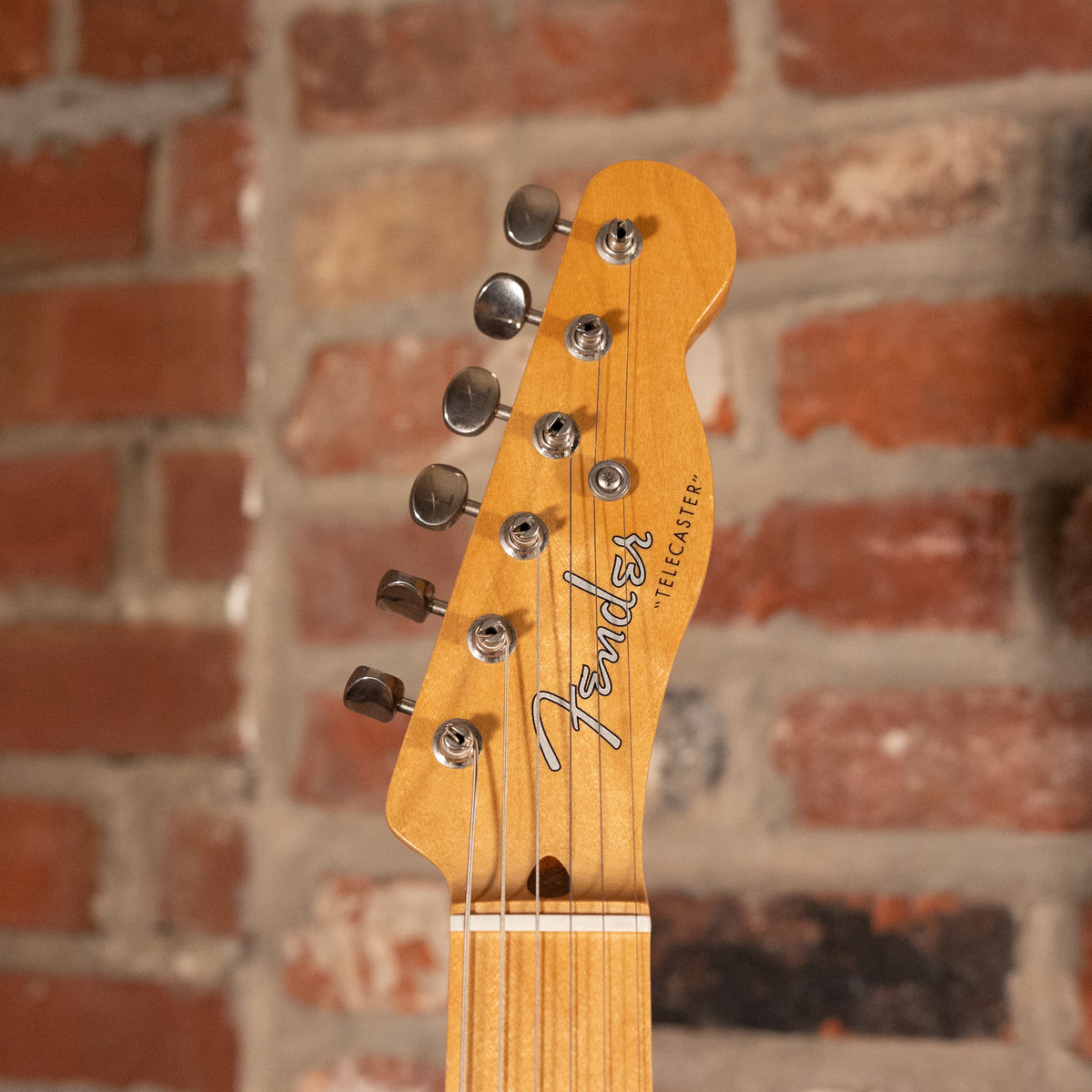 Fender 2015 Classic Player Baja Telecaster, Two Tone Sunburst With Bag - Used
