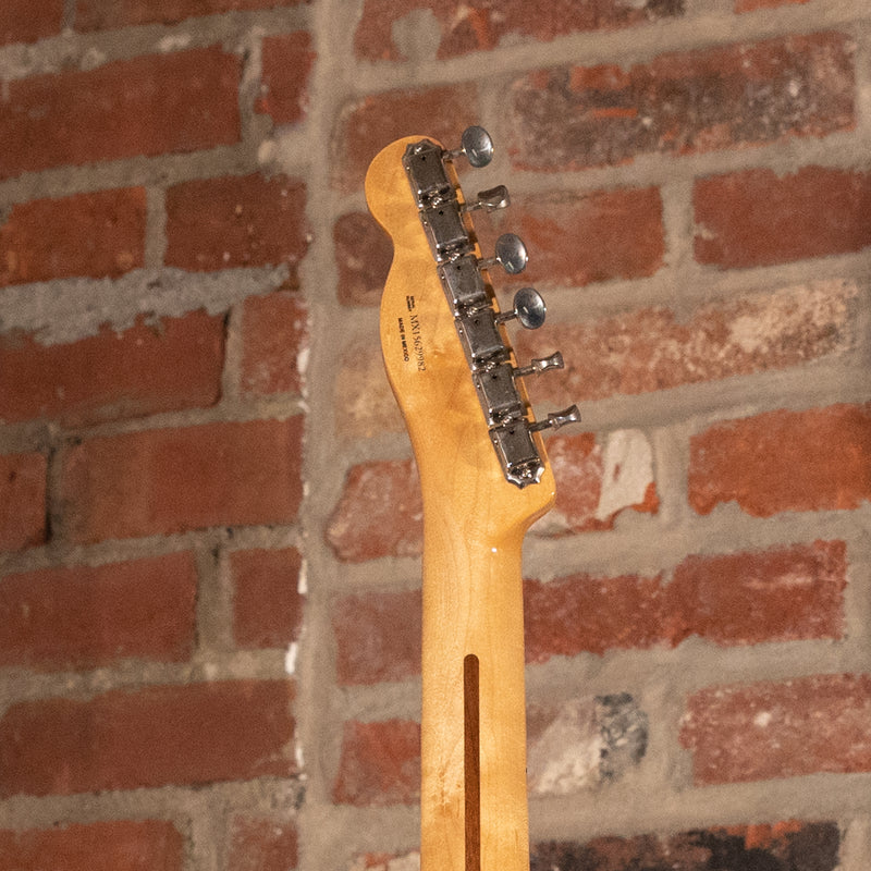 Fender 2015 Classic Player Baja Telecaster, Two Tone Sunburst With Bag - Used