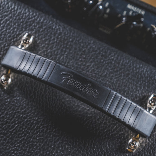 Fender Hot Rod DeVille 2x12 - Used