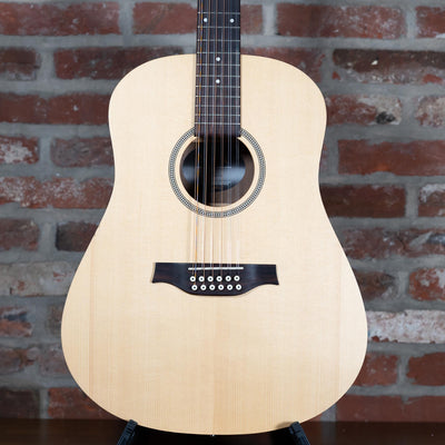 Seagull 2010 Walnut 12 Natural With Case - Used