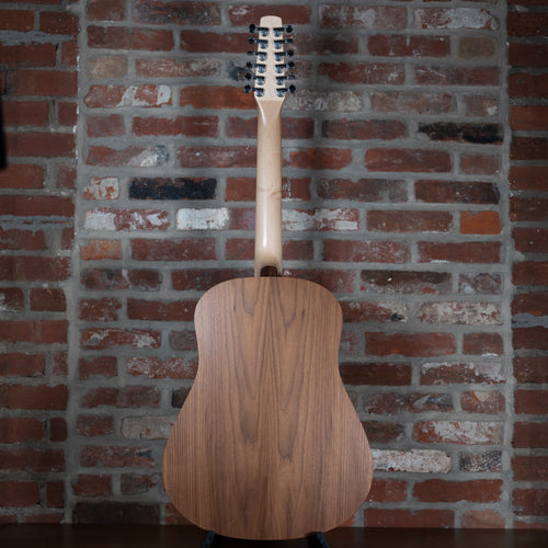 Seagull 2010 Walnut 12 Natural With Case - Used