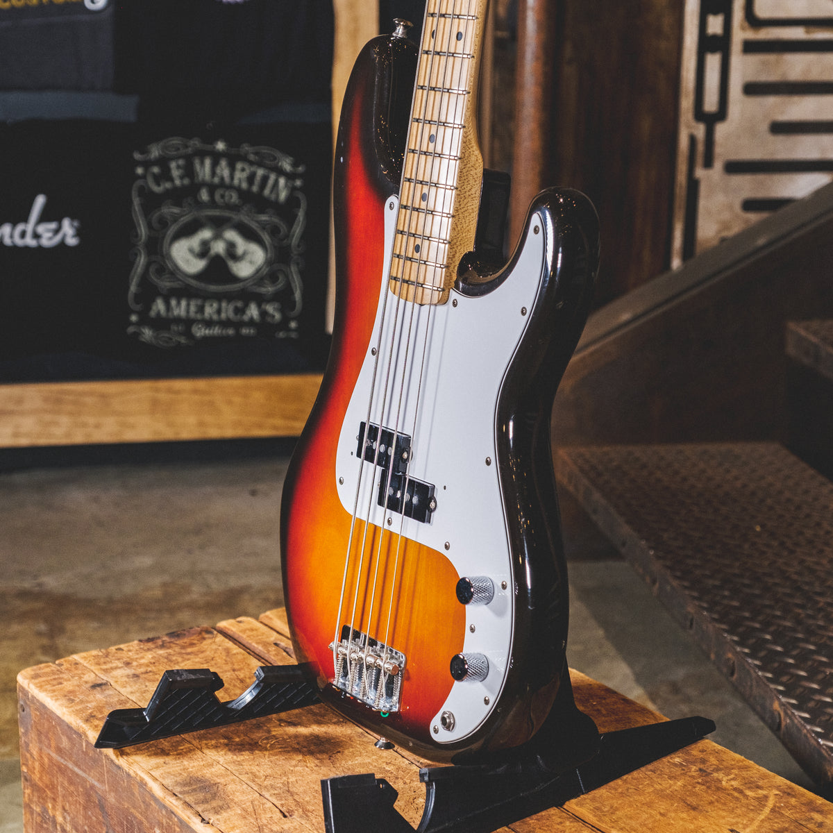 Fender 1985 MIJ Precision Bass Sunburst With OHSC - Used