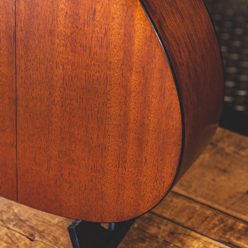 Martin 2001 B-1 Natural With OHSC - Used