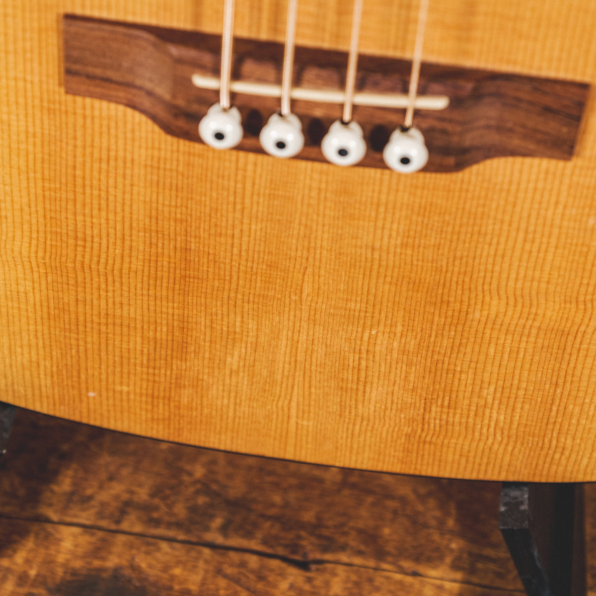 Martin 2001 B-1 Natural With OHSC - Used
