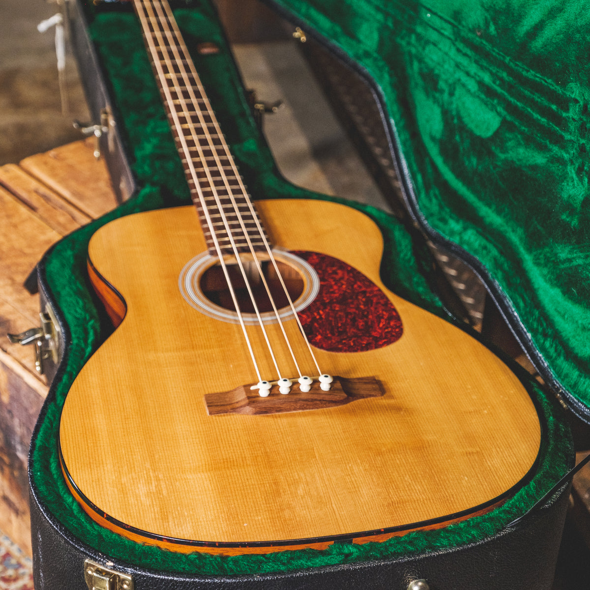 Martin 2001 B-1 Natural With OHSC - Used