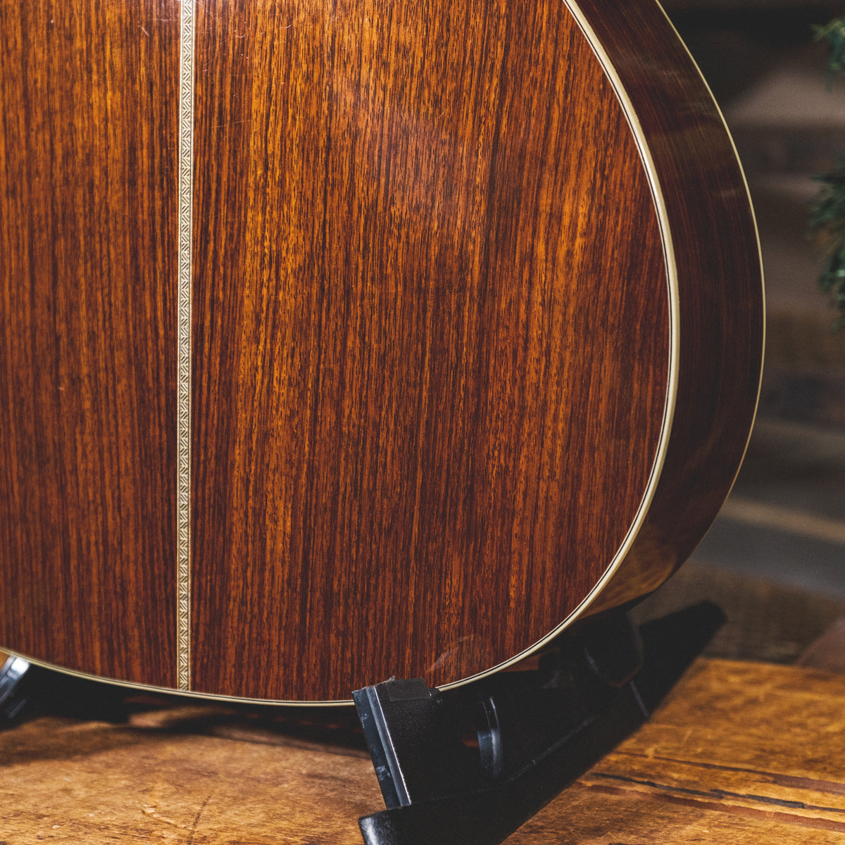 Martin 2003 000-28 Norman Blake With OHSC - Used