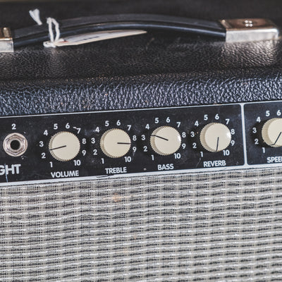 Fender 2010 Custom Vibrolux Reverb - Used