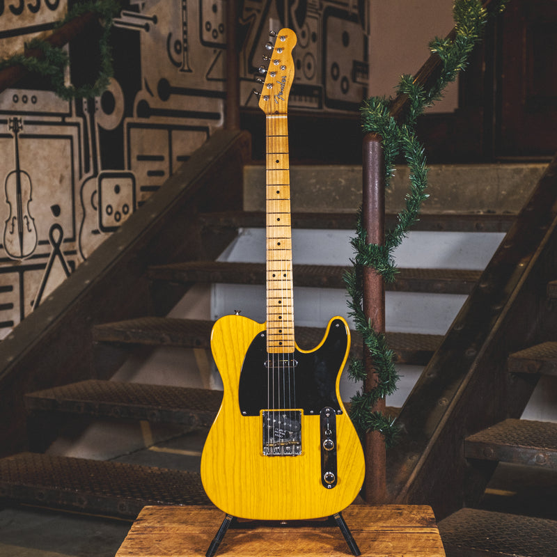 Fender 2009 American Vintage 1952 Telecaster Butterscotch With OHSC - Used