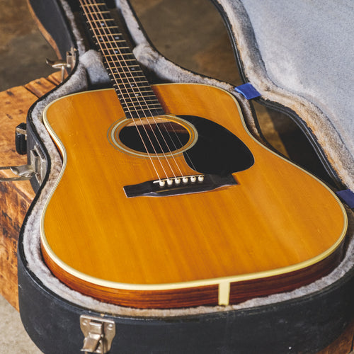 Martin 1971 D-28 Natural With OHSC - Used