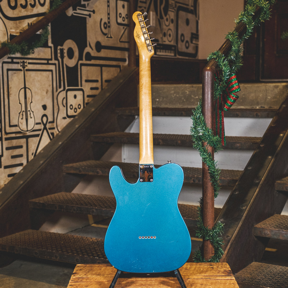 Fender Custom Shop 2005 '63 NOS Telecaster, Lake Placid Blue with OHSC - Used