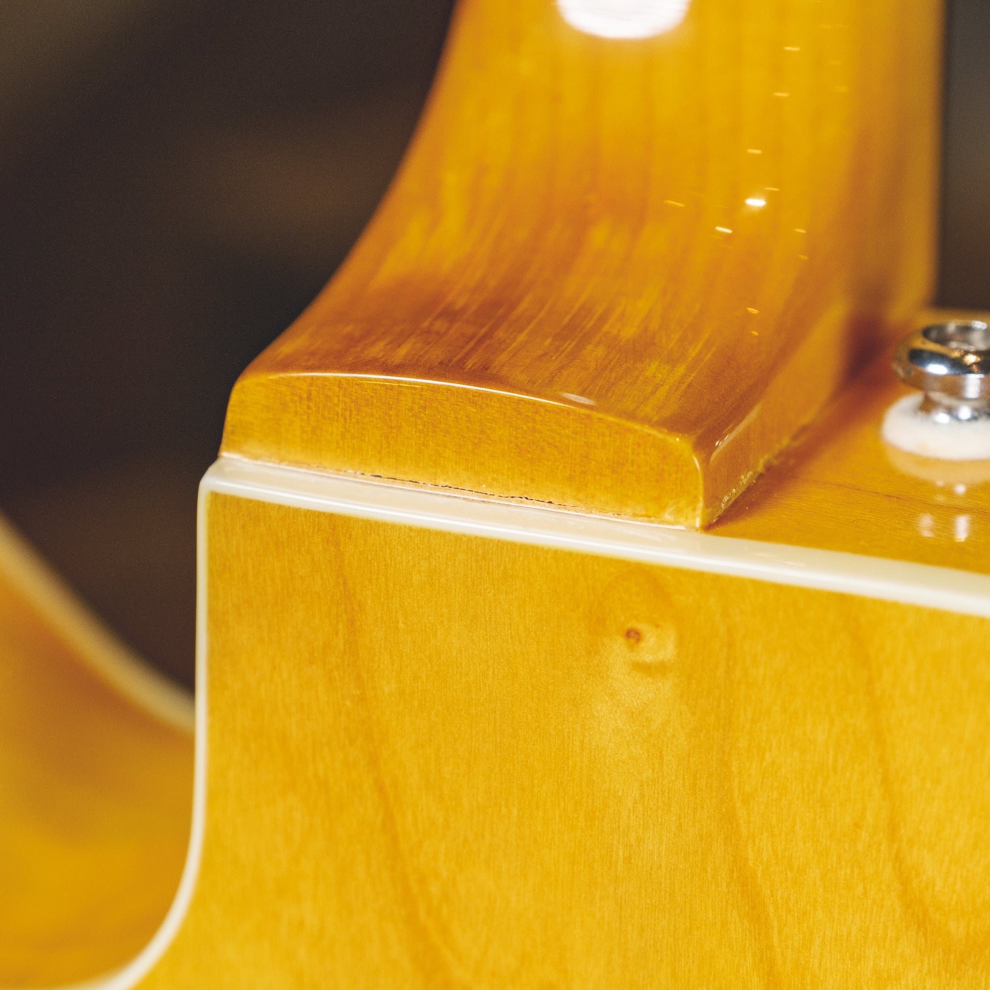 Dearmond By Guild 1990 X135 Natural With Hard Case - Used – Russo