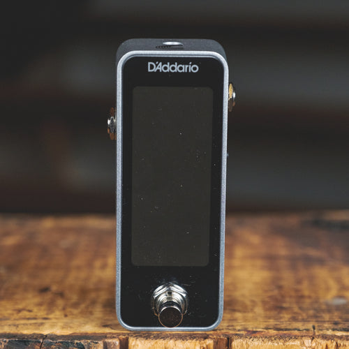 daddario pw-ct-20 chromatic pedal tuner D'addario CT-20 Chromatic Pedal Tuner With Box
