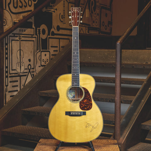 Martin 2009 Jorma Kaukonen M-30 Signed With OHSC - Used