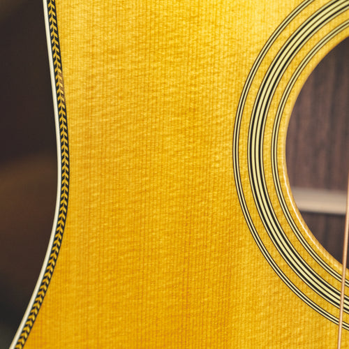 Martin 2017 HD28 Natural With OHSC - Used