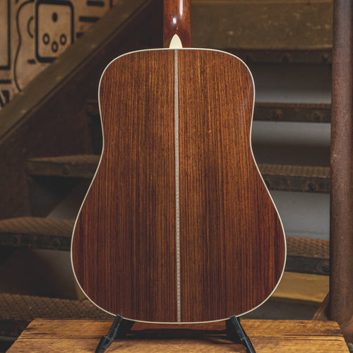 Martin 2017 HD28 Natural With OHSC - Used