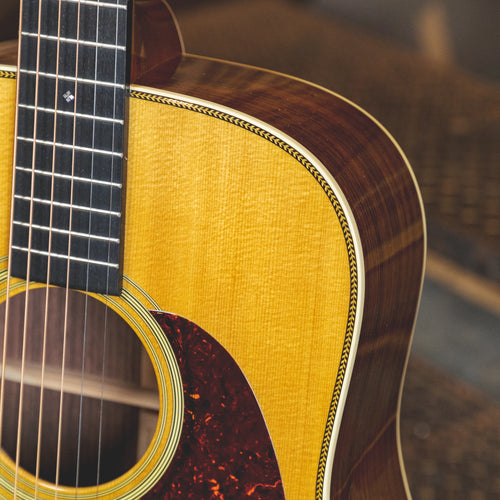 Martin 2017 HD28 Natural With OHSC - Used