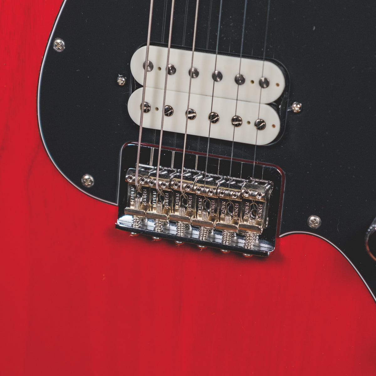 Fender 2019 Duo Sonic HS Crimson Red With Gig Bag - Used