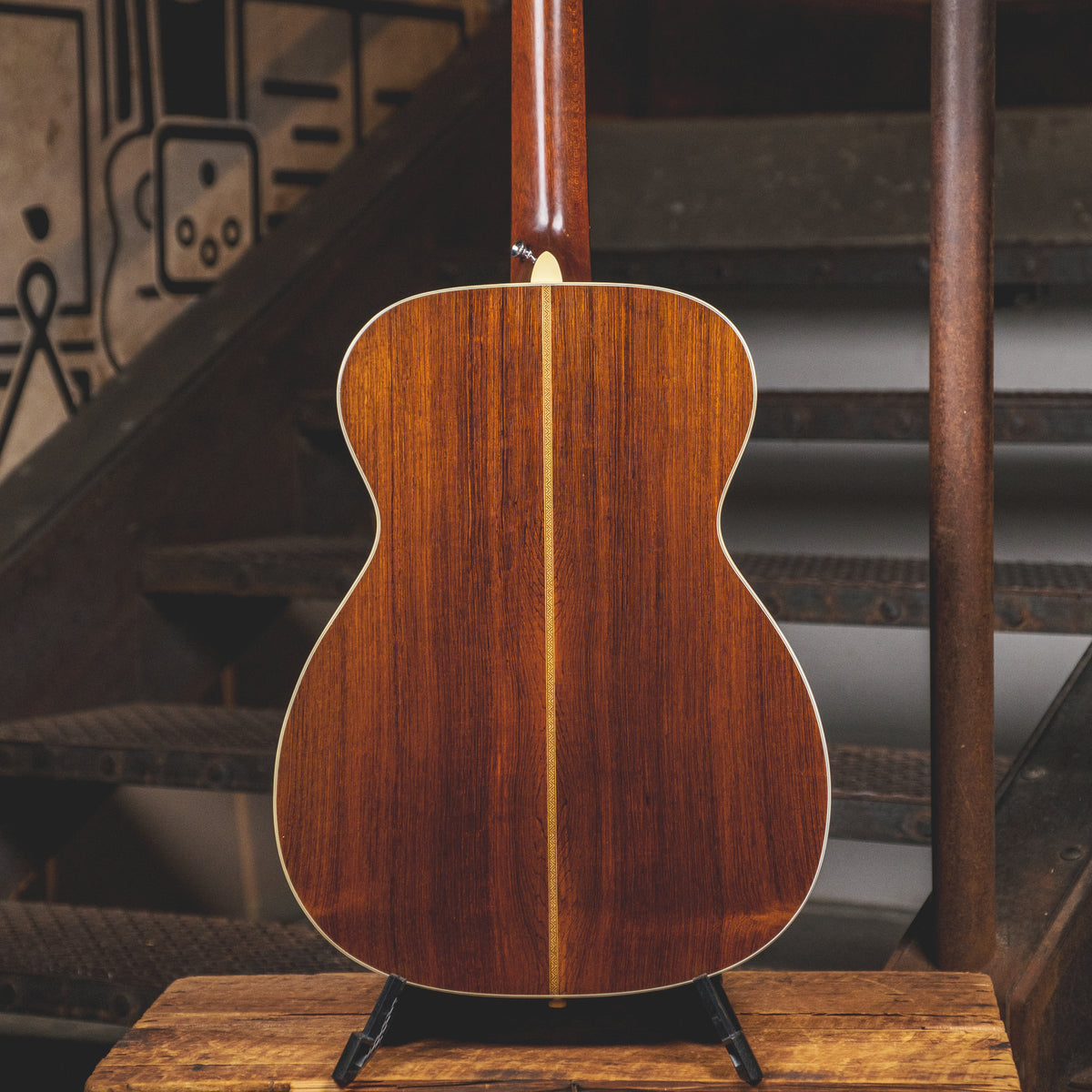 Martin 1987 OM-28 Custom Brazilian Rosewood With OHSC - Used