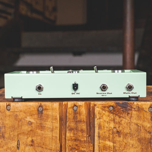 Danelectro DTE-1 Reel Echo Tape Simulator With Box - Used