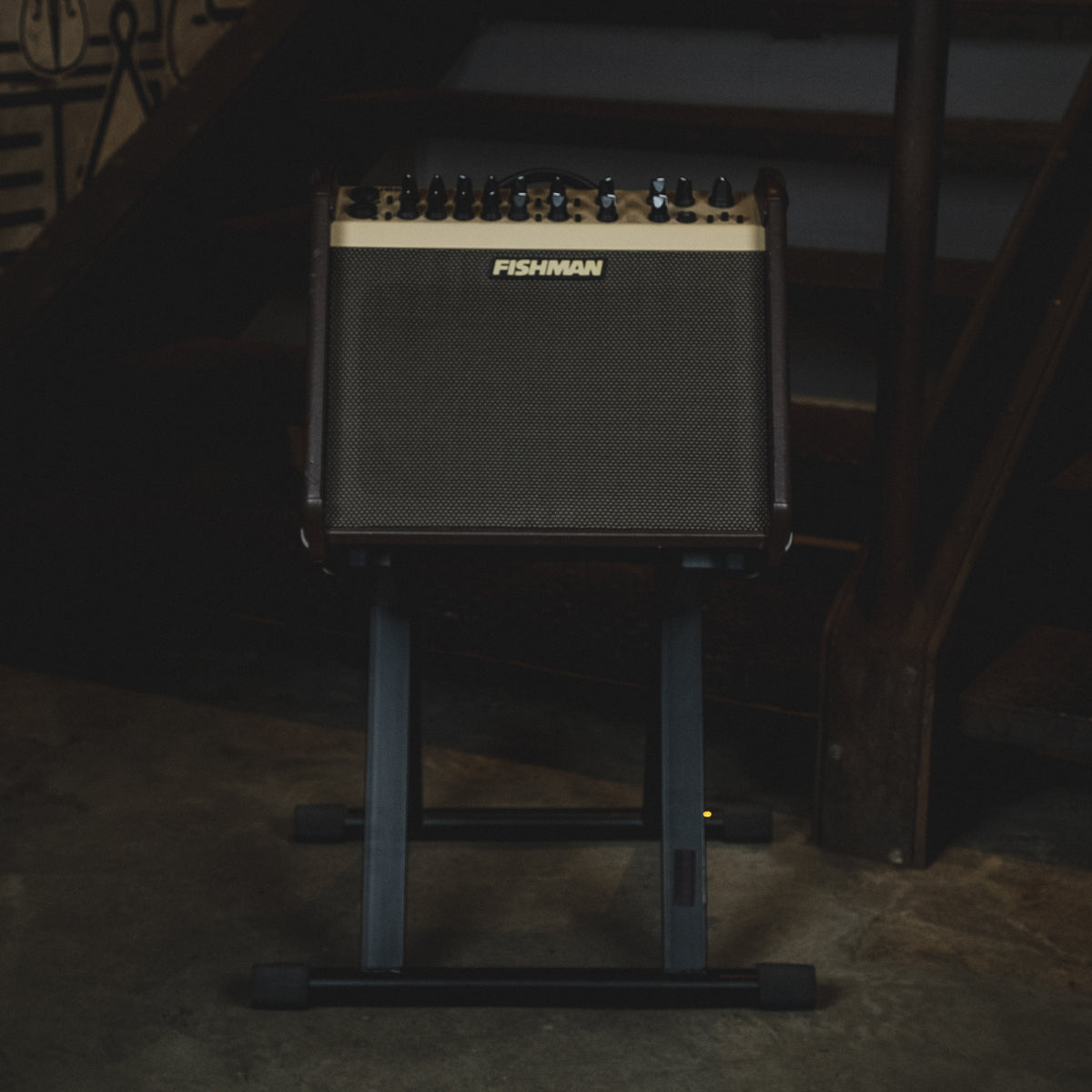 Fishman 2014 Artist Loudbox With Amplifier Stand - Used