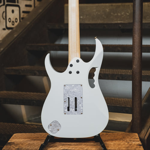 Ibanez 2013 Steve Vai Signature JEM7V-WH White With OHSC - Used