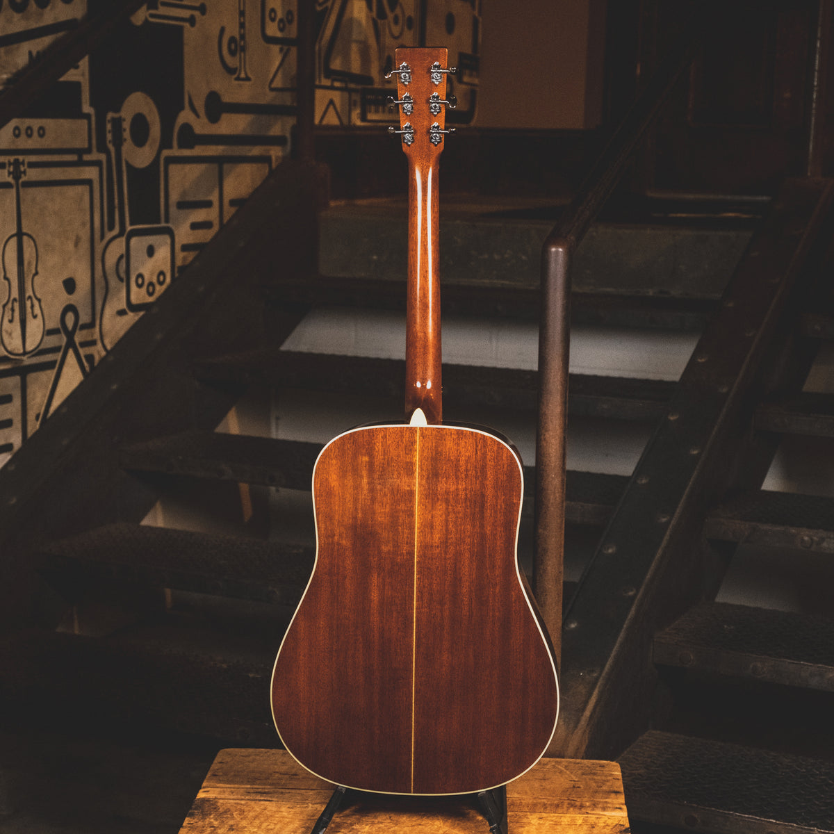 Martin 1998 HD-18JB Jimmy Buffett Signature #8 With OHSC - Used