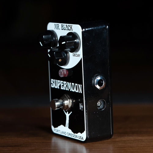 Mr. Black Supermoon リバーブ Mr. Black Supermoon Reverb | Reverb