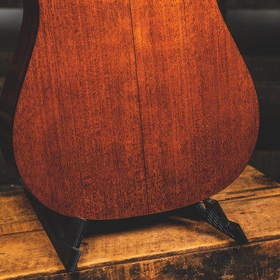 Martin 2018 D-18E With OHSC - Used