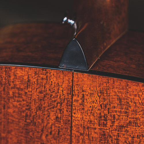 Martin 2018 D-18E With OHSC - Used