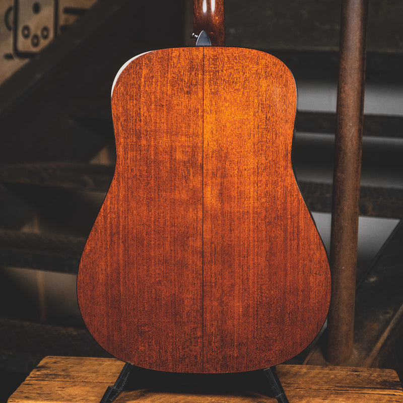 Martin 2018 D-18E With OHSC - Used
