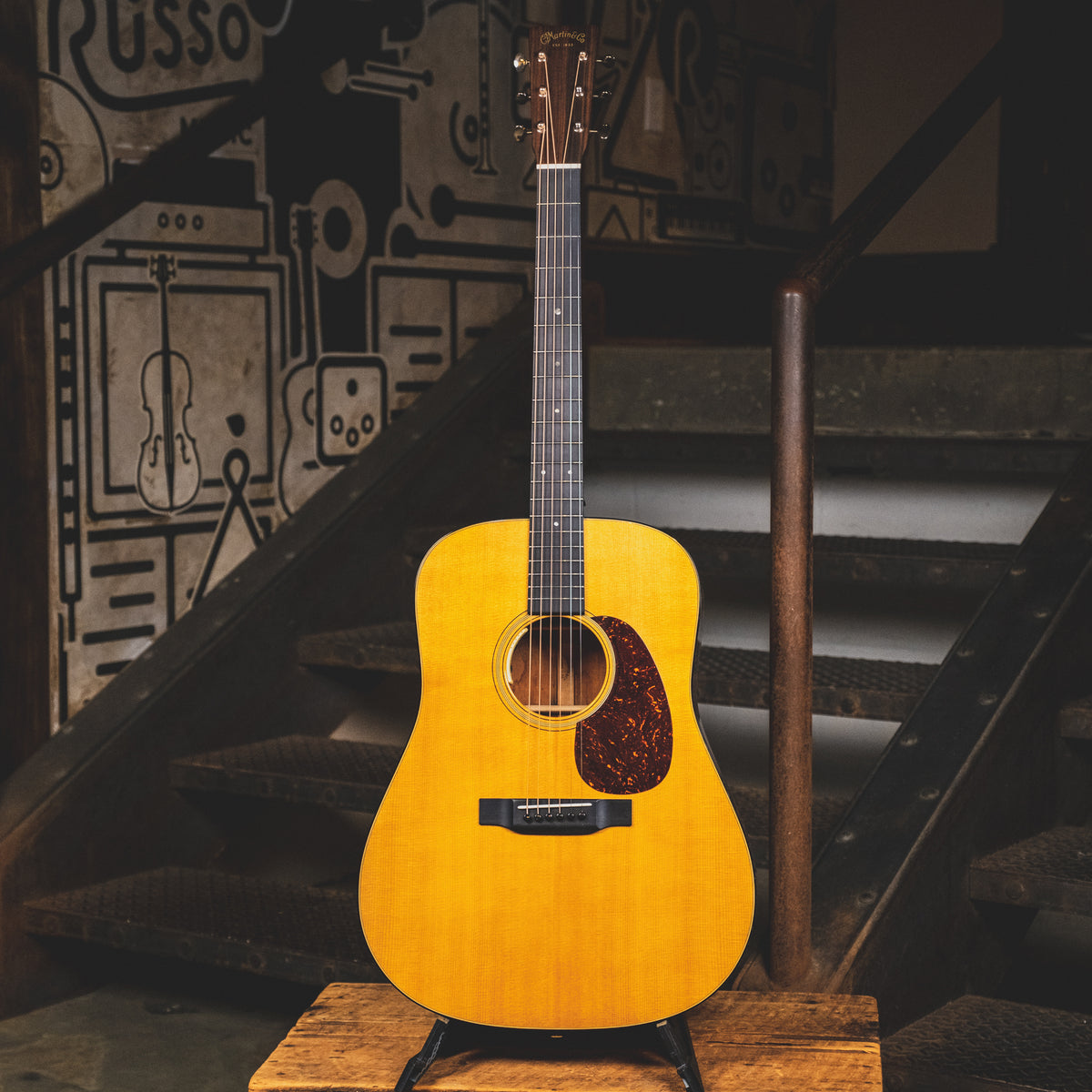 Martin 2018 D-18E With OHSC - Used