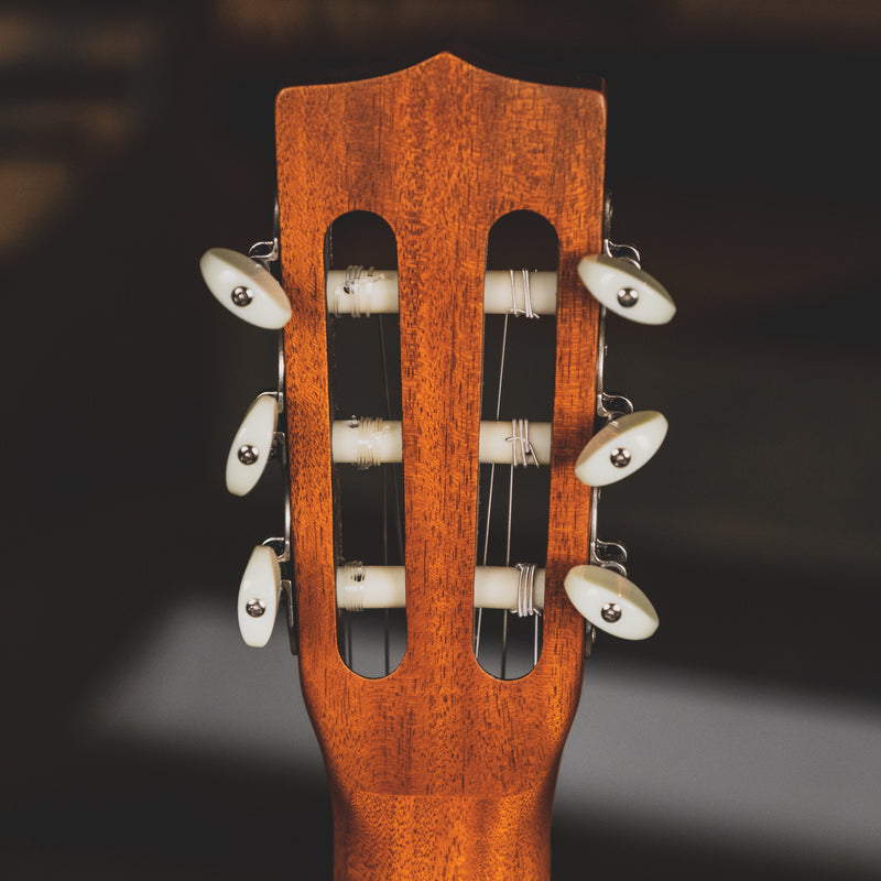 La Patrie QIT Acoustic Electric Nylon Natural With OHSC - Used