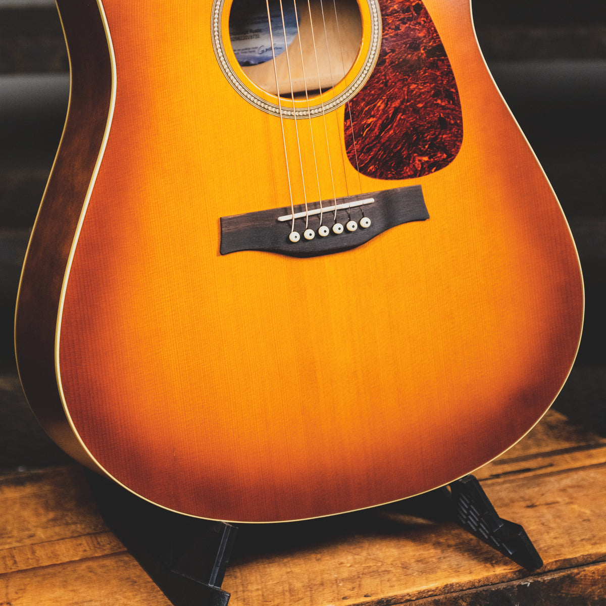 Seagull Entourage Rustic Burst With Martin Gig Bag - Used