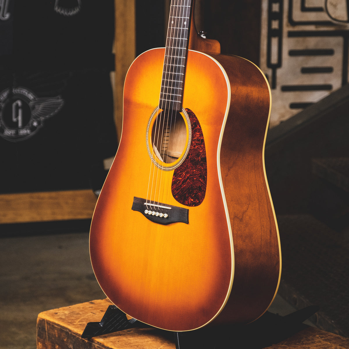 Seagull Entourage Rustic Burst With Martin Gig Bag - Used