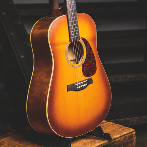 Seagull Entourage Rustic Burst With Martin Gig Bag - Used