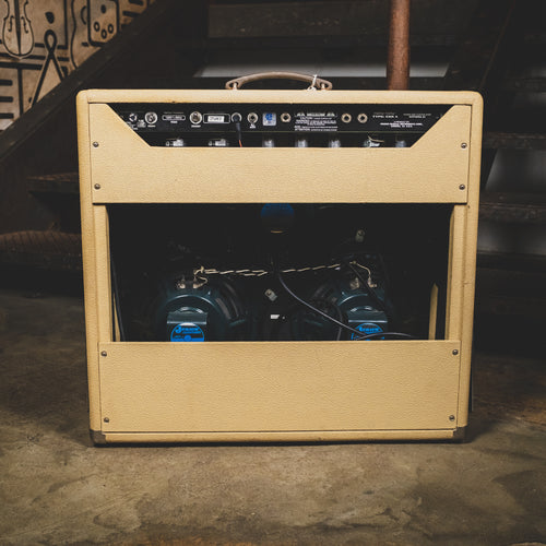 Fender 2000 Vibro King Blonde Tube Combo Guitar Amplifier - Used