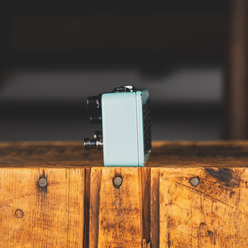 Mr Black Deluxe DeluxePlus Reverb And Tremolo Effect Pedal With Box - Used