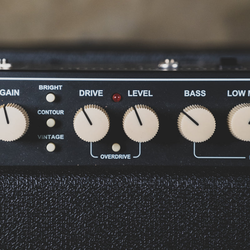 Fender 2019 Rumble 200 Bass Combo Amplifier - Used