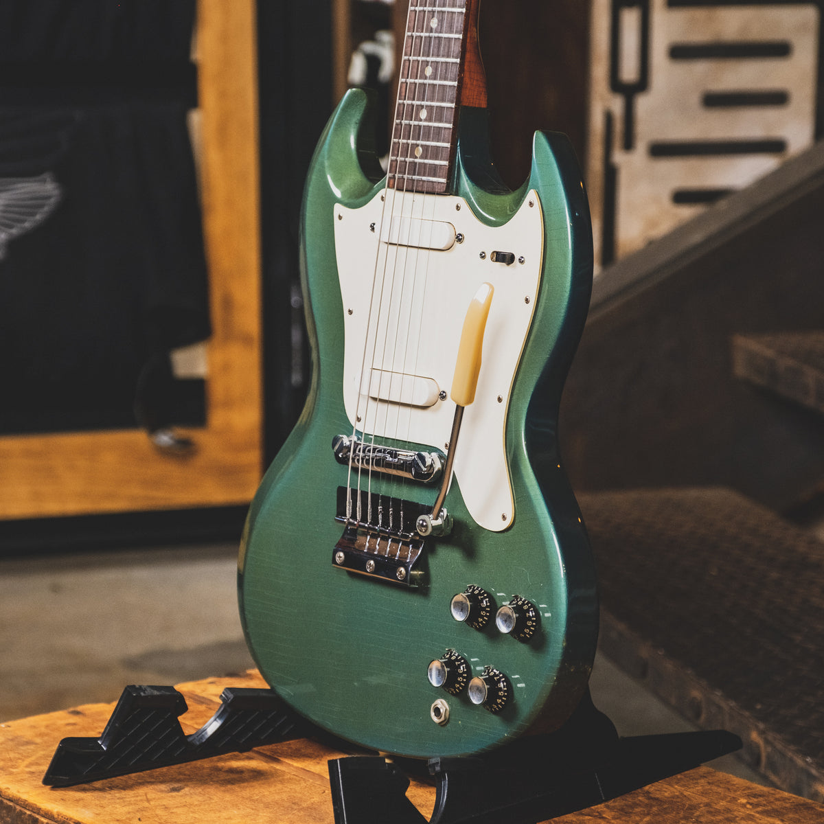 Gibson 1966-1967 Melody Maker D Electric Guitar, Pelham Blue With OHSC - Used