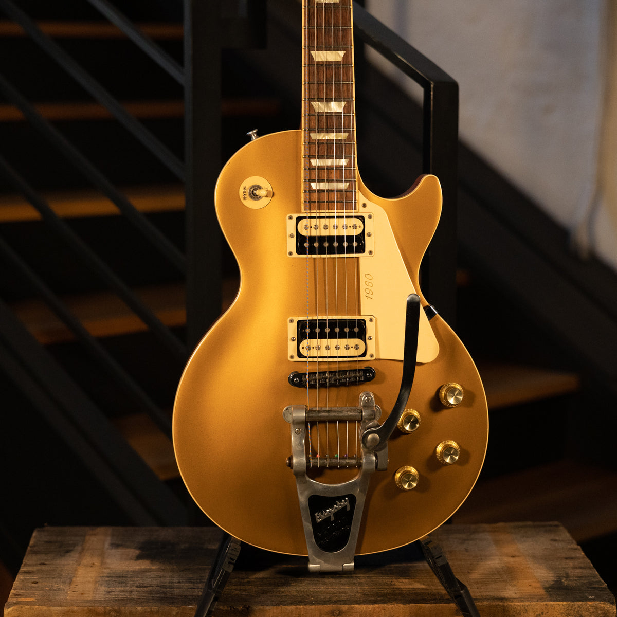 Gibson 2011 Les Paul Traditional 1960 Zebra Electric Guitar, Goldtop Bigsby With OHSC - Used
