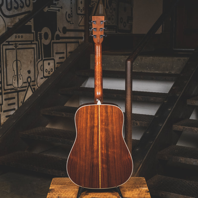 Martin 2002 D-28 Natural Acoustic Guitar With OHSC - Used