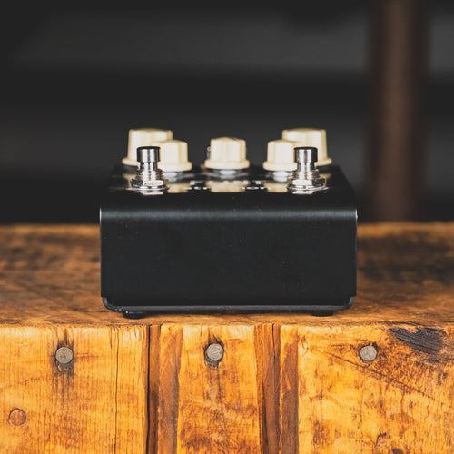 Strymon Flint Reverb And Tremolo Effect Pedal - Used