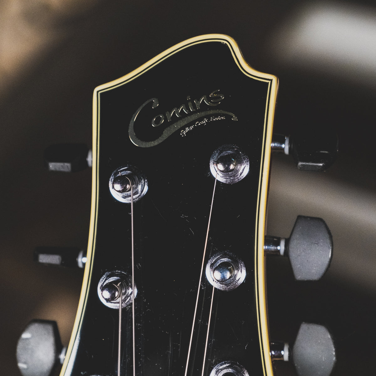 Comins 2015 GCS-1ES Natural Electric Guitar With OHSC - Used