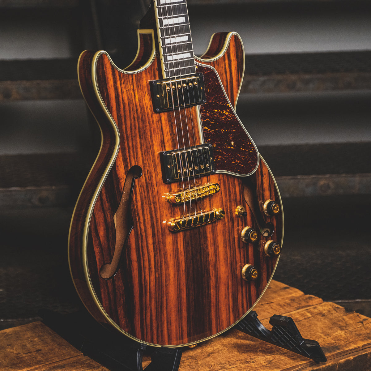 Ibanez 2017 Artcore Expressionist AM93ME-NT Electric Guitar, Walnut Stain - Used