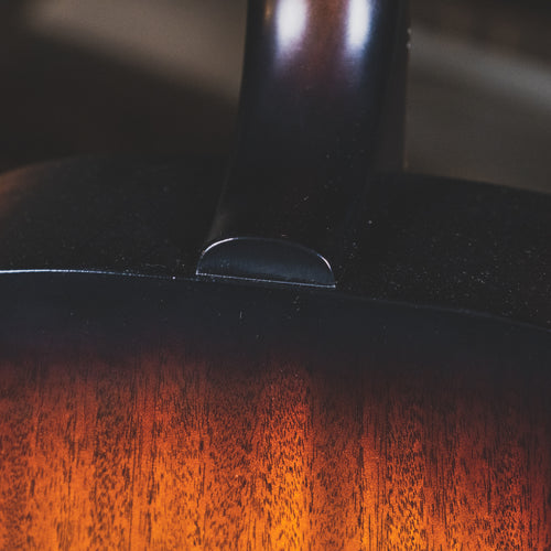 Guild 2021 D20 Acoustic Guitar, Natural With OHSC - Used