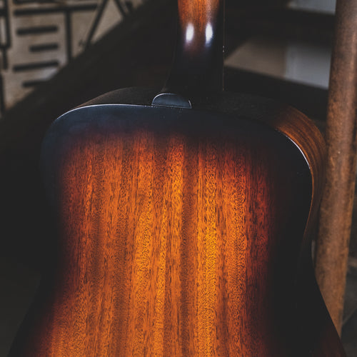 Guild 2021 D20 Acoustic Guitar, Natural With OHSC - Used